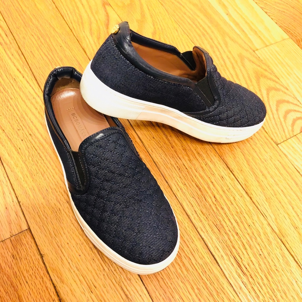 BCBGMAXAZRIA Slip on sneakers